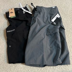 NWT lot of 2 men’s Quiksilver swim shorts.